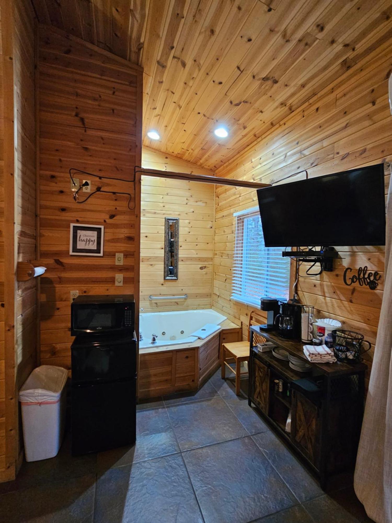 5 Min To Beaver Lake-King Bed-Fire Pit-Jetted Tub #5 Eureka Springs Eksteriør billede