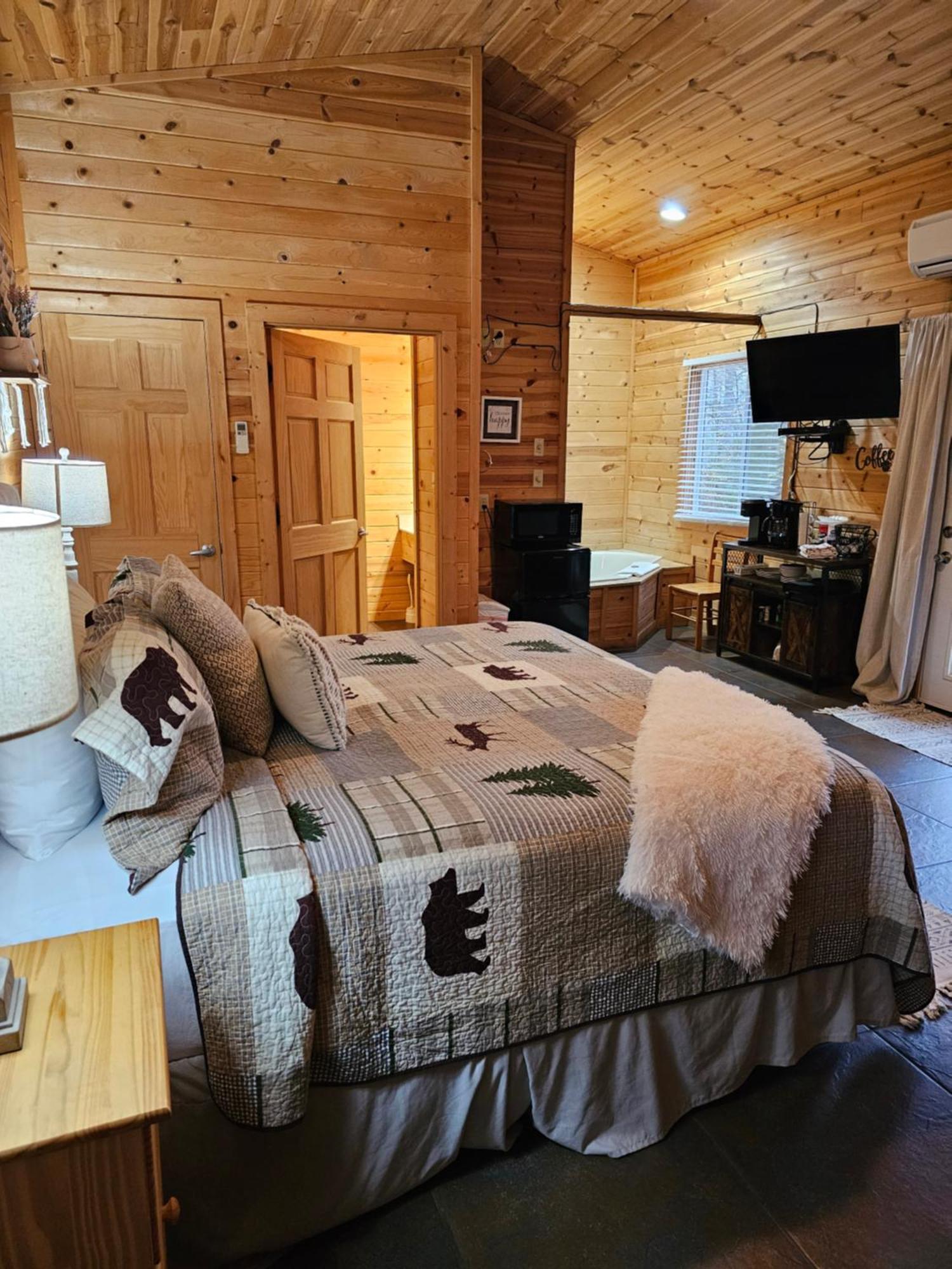 5 Min To Beaver Lake-King Bed-Fire Pit-Jetted Tub #5 Eureka Springs Eksteriør billede